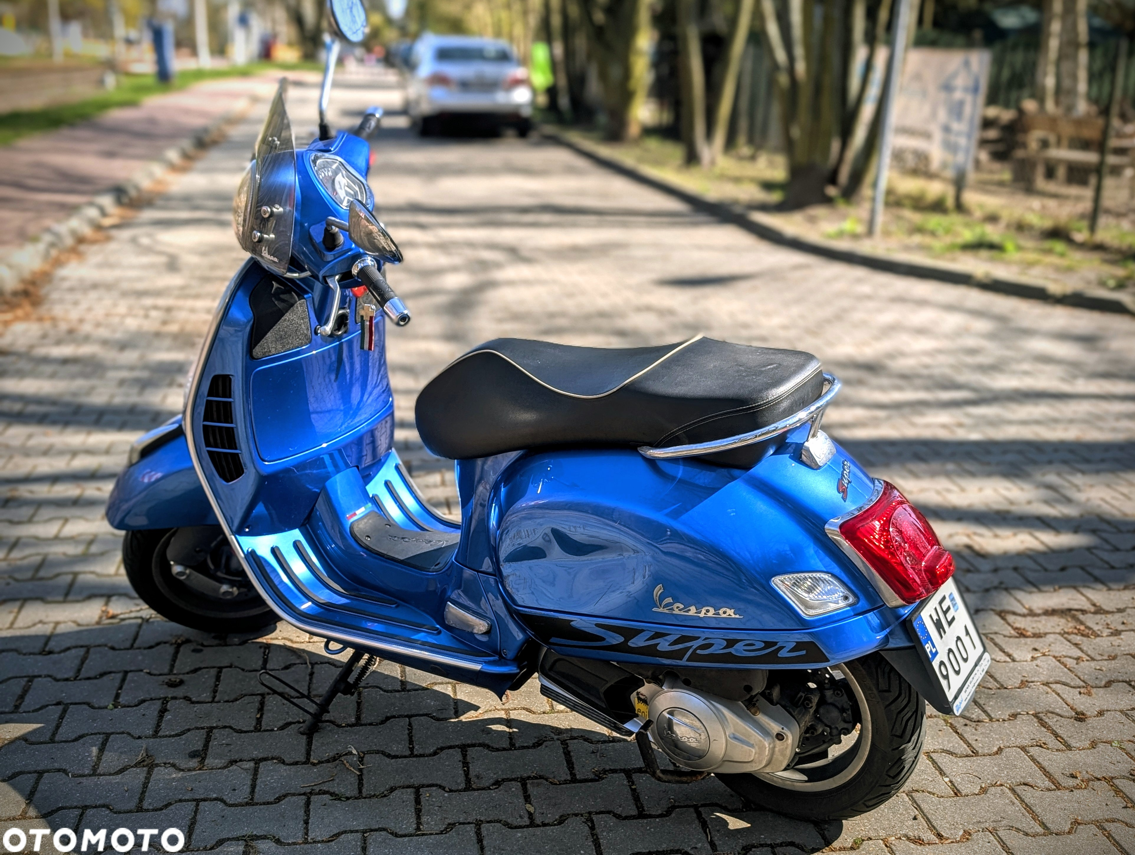 Vespa GTS - 9