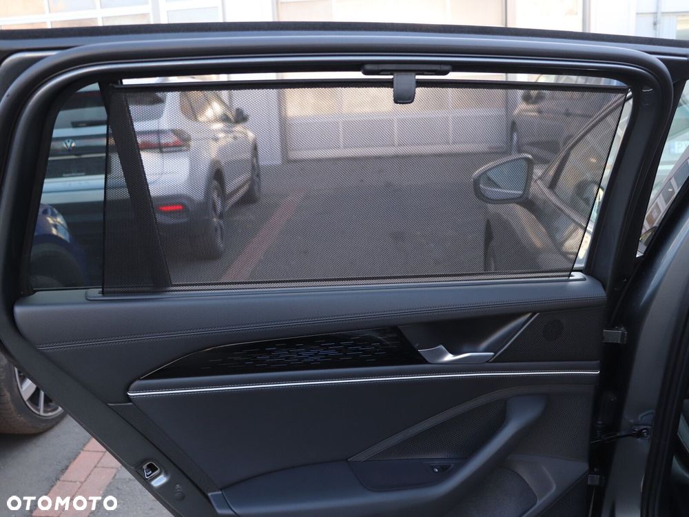 Volkswagen Passat - 19