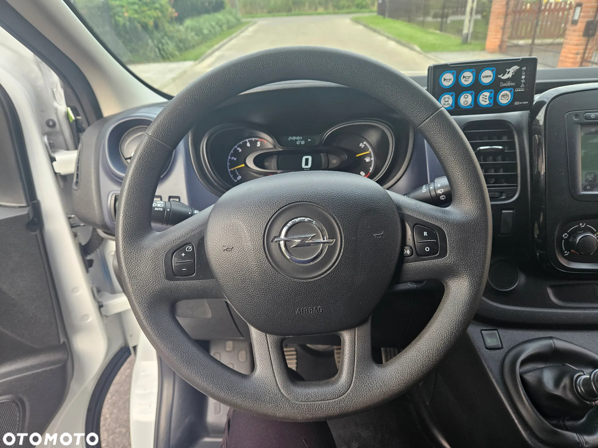 Opel VIVARO - 23