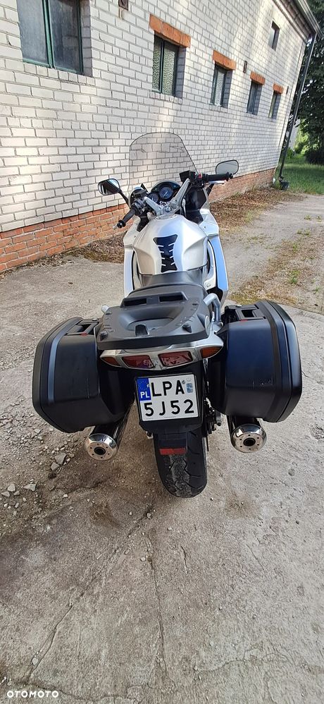 Yamaha FJR - 10