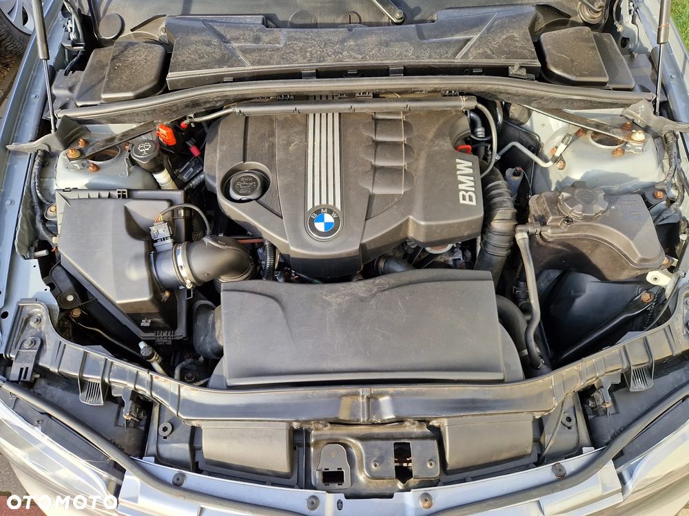 BMW Seria 1 118d DPF - 35