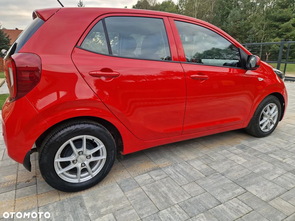 Kia Picanto 1.0 L - 4