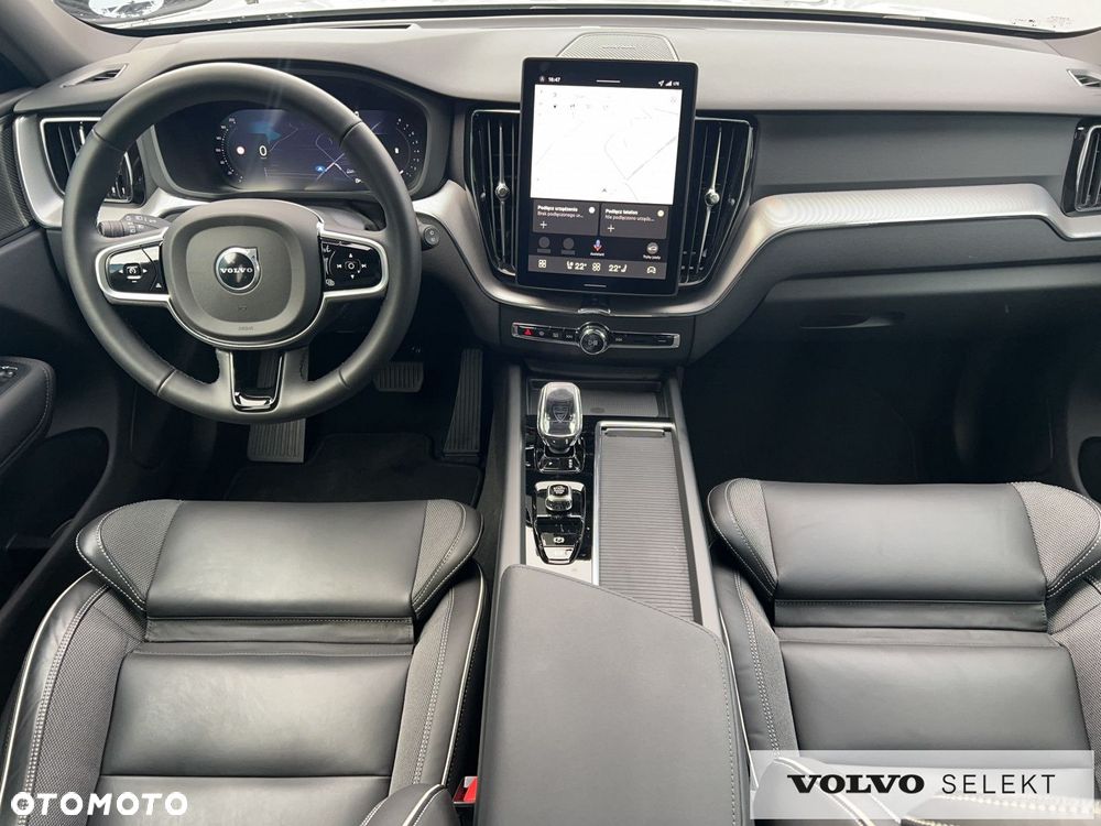Volvo XC 60 B5 B AWD Plus Black Edition - 10