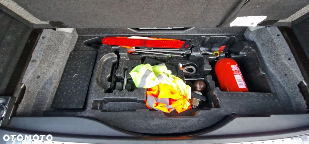 Mercedes-Benz GL 320 CDI DPF 4Matic 7G-TRONIC - 38