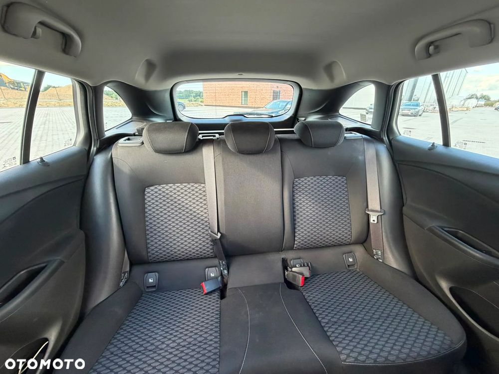 Opel Astra - 11