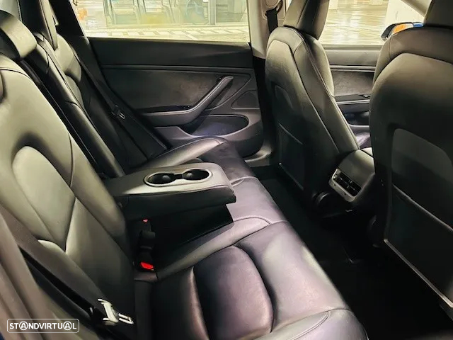 Tesla Model 3 Long-Range RWD - 16