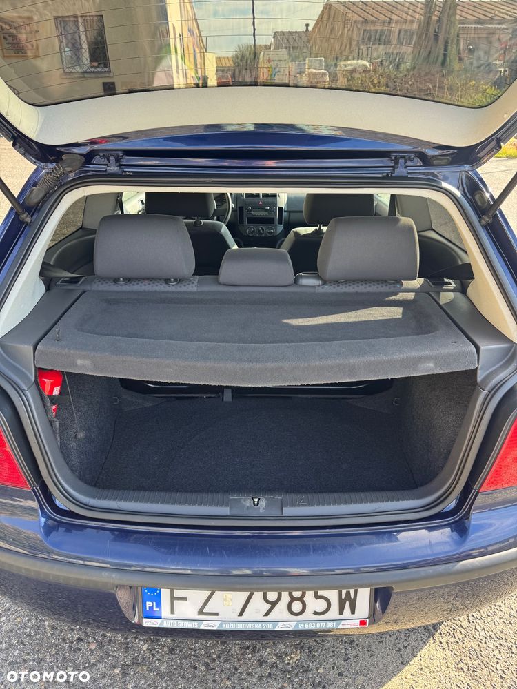 Volkswagen Polo 1.2 - 19