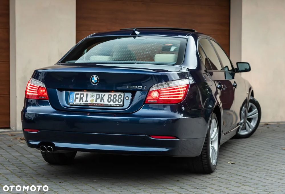 BMW Seria 5 530i Edition Exclusive - 8