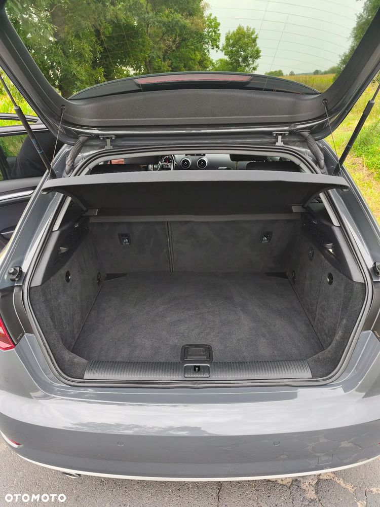 Audi A3 Sportback - 8
