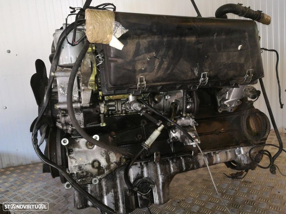 MOTOR COMPLETO MERCEDES-BENZ SEDAN 1989 -M103985M103983 - 2