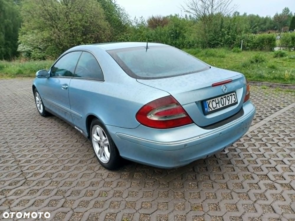 Mercedes-Benz CLK - 7