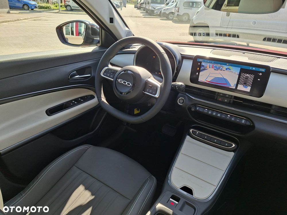 Fiat 600 1.2 Turbo La Prima eDCT - 18