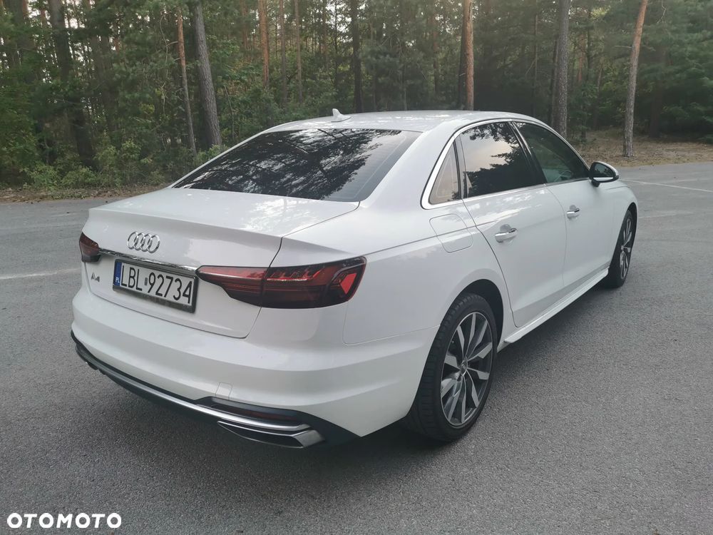 Audi A4 Limousine 40 TFSI S tronic S line - 8