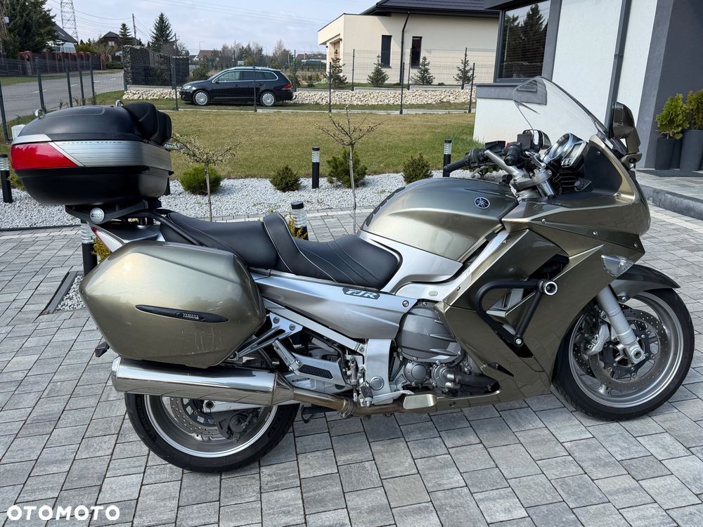Yamaha FJR - 4