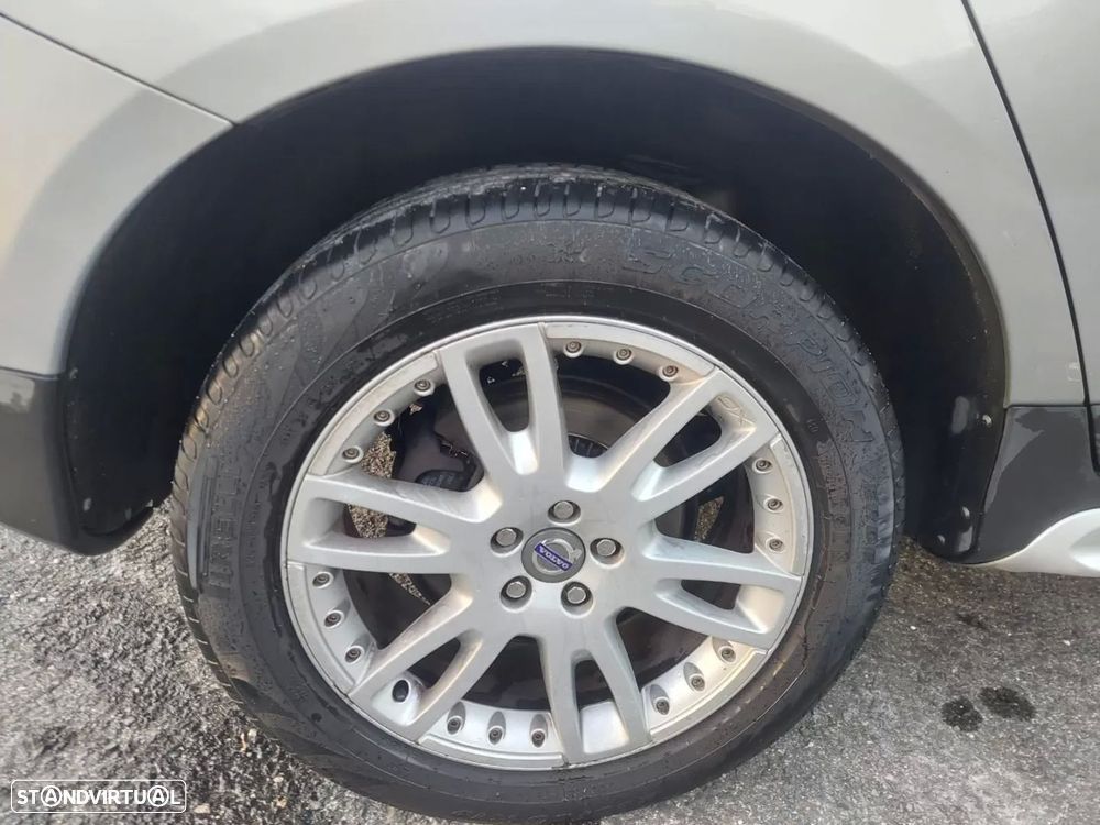 Volvo XC 60 D5 Summum Geartronic - 7