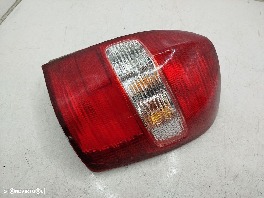 Farolim Stop Dto Mazda 323 F Vi (Bj) - 2