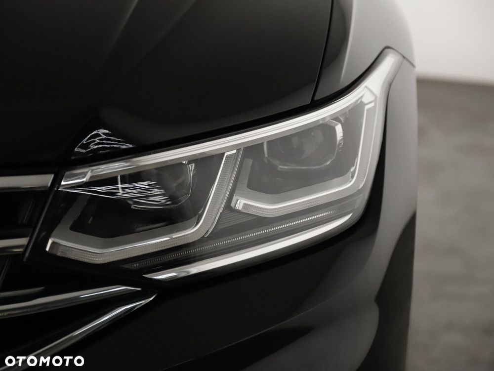 Volkswagen Tiguan 2.0 TSI 4Mot Elegance DSG - 29