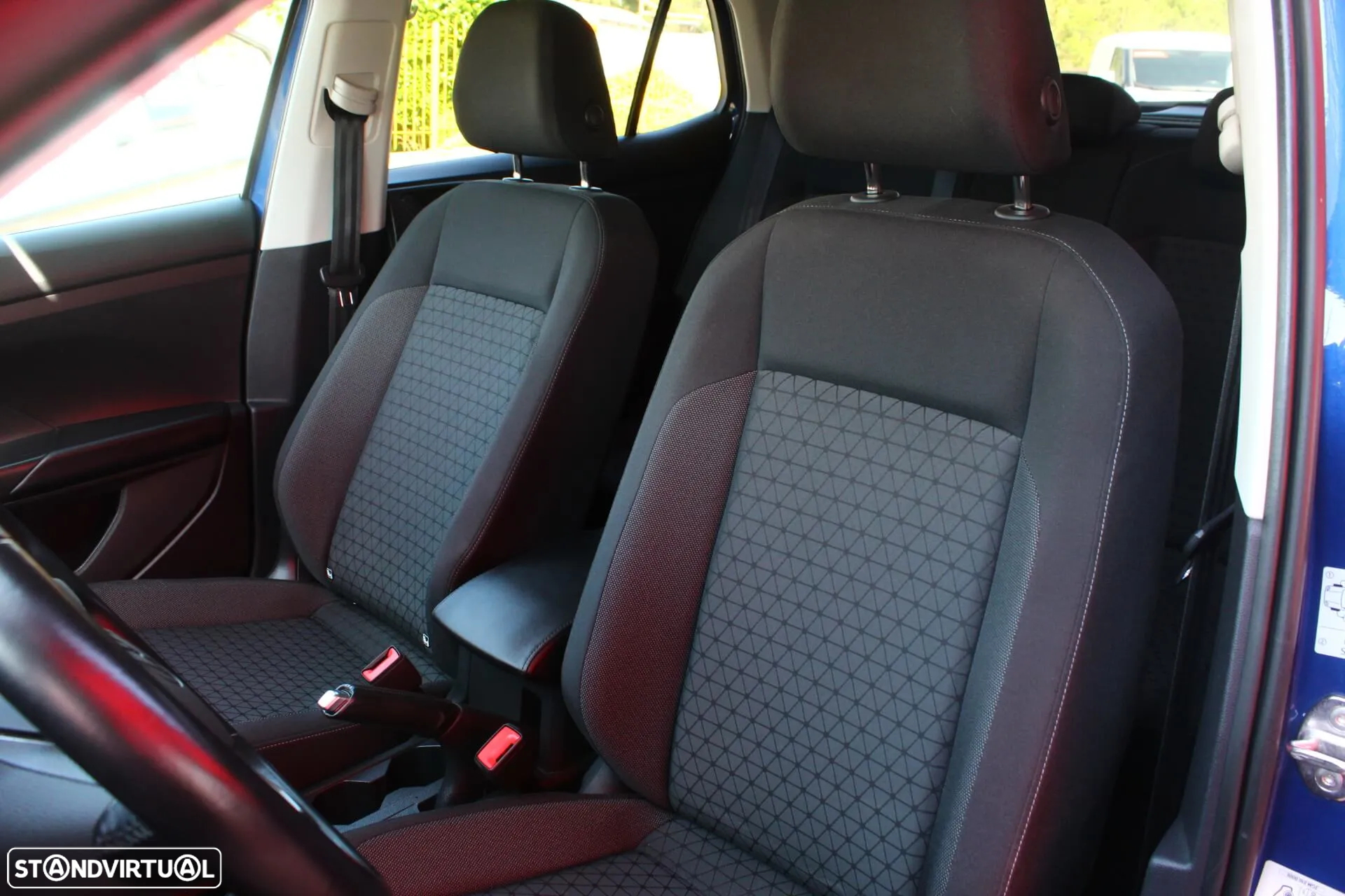 VW T-Cross 1.0 TSI Life - 11