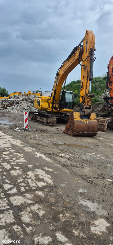 JCB 330 LC - 3
