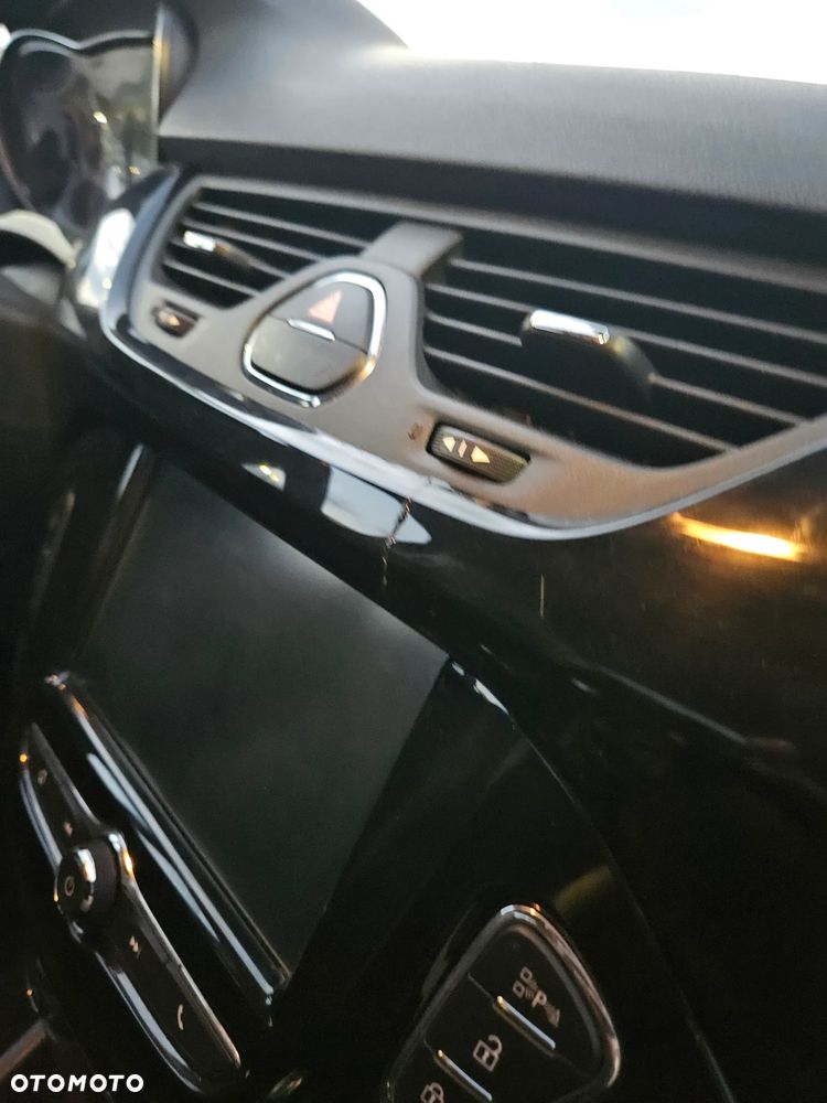 Opel Corsa 1.4 T GSi S&S - 17