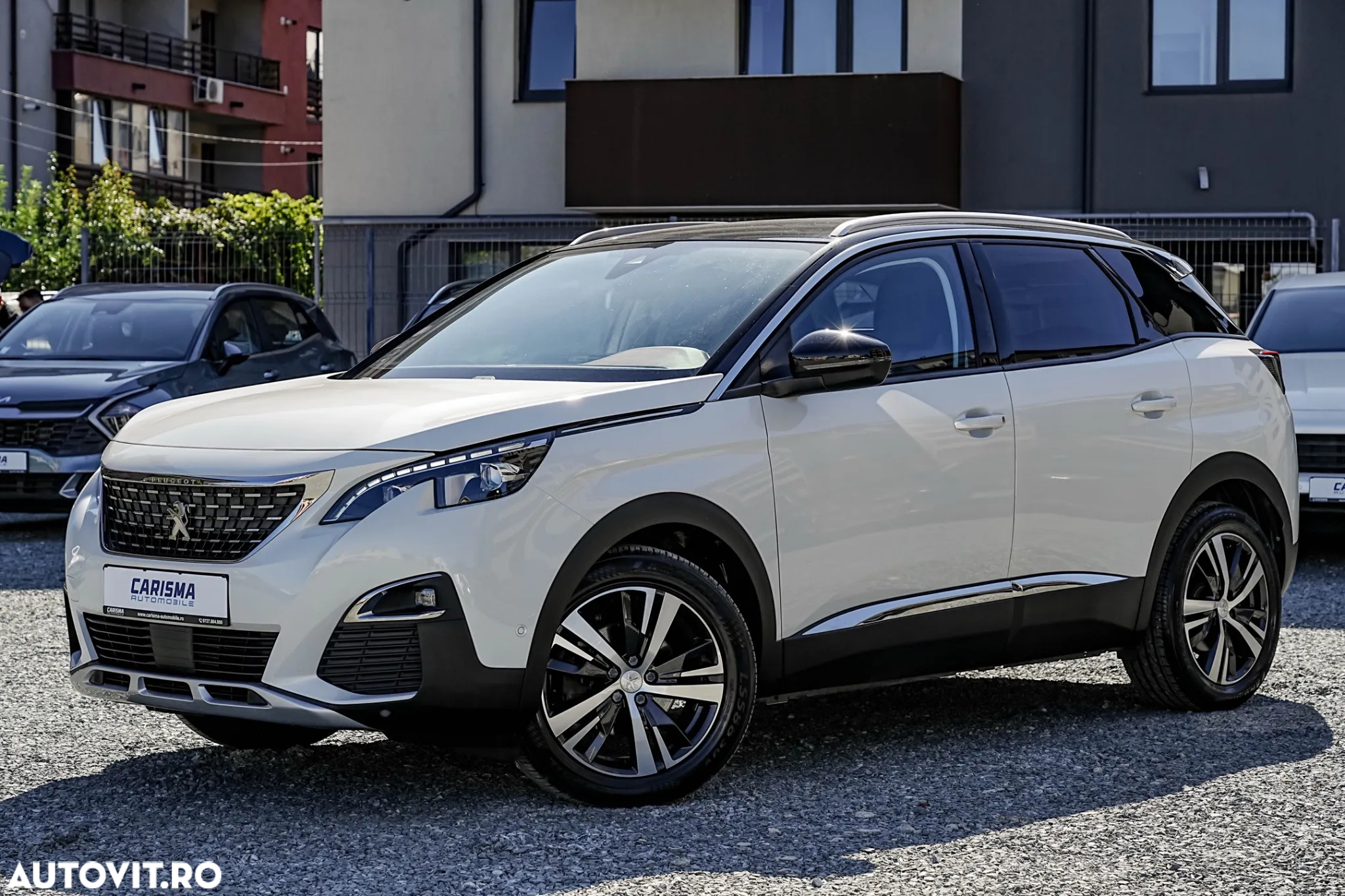 Peugeot 3008 1.2 PureTech Turbo S&S EAT8 Allure - 8