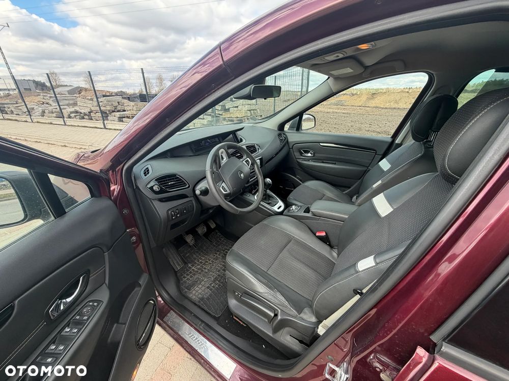 Renault Scenic - 16