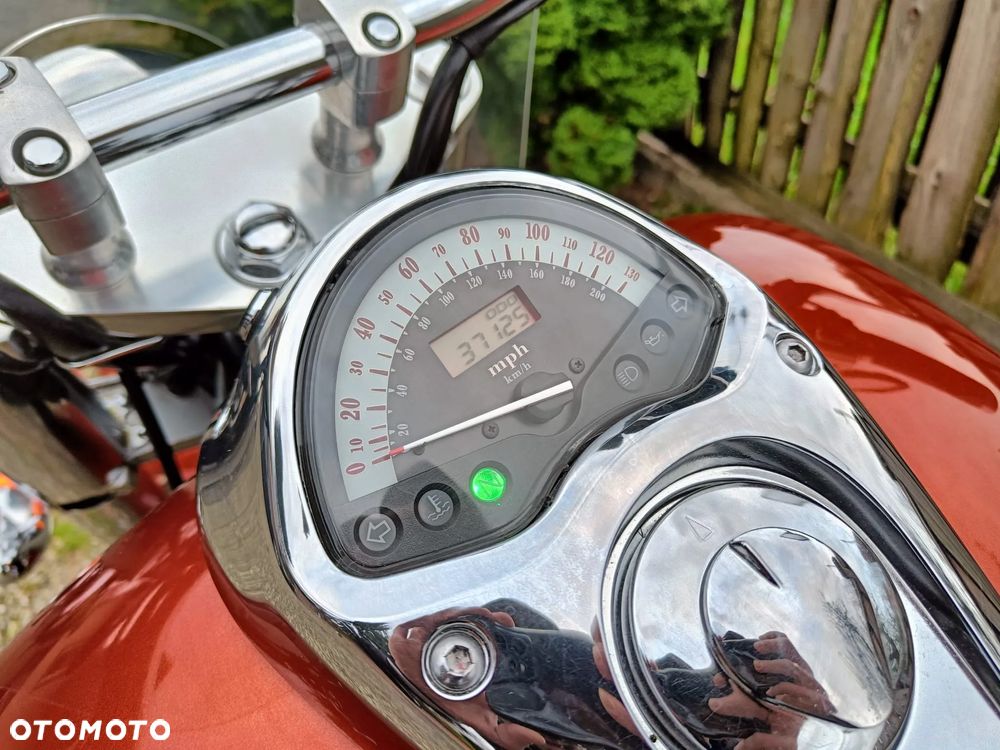 Honda VTX - 12