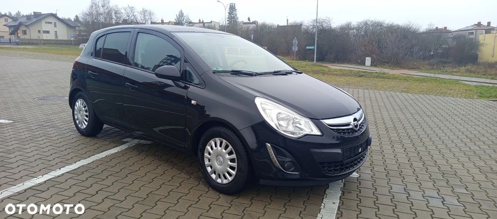 Opel Corsa 1.4 16V Sport - 2