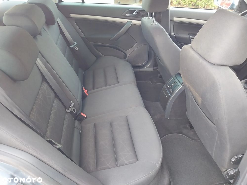 Skoda Octavia 2.0 TDI Elegance - 22