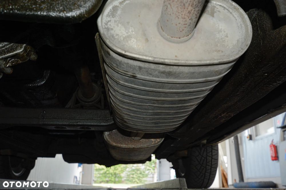 Suzuki Grand Vitara 2.7 V6 - 27