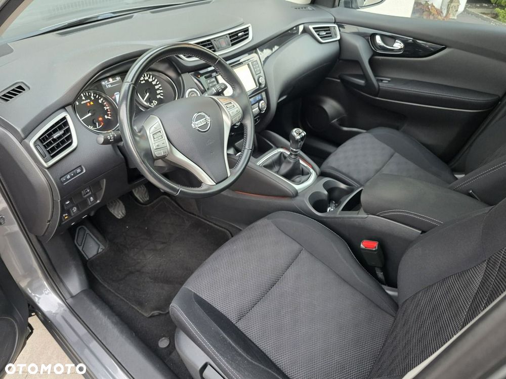 Nissan Qashqai - 23