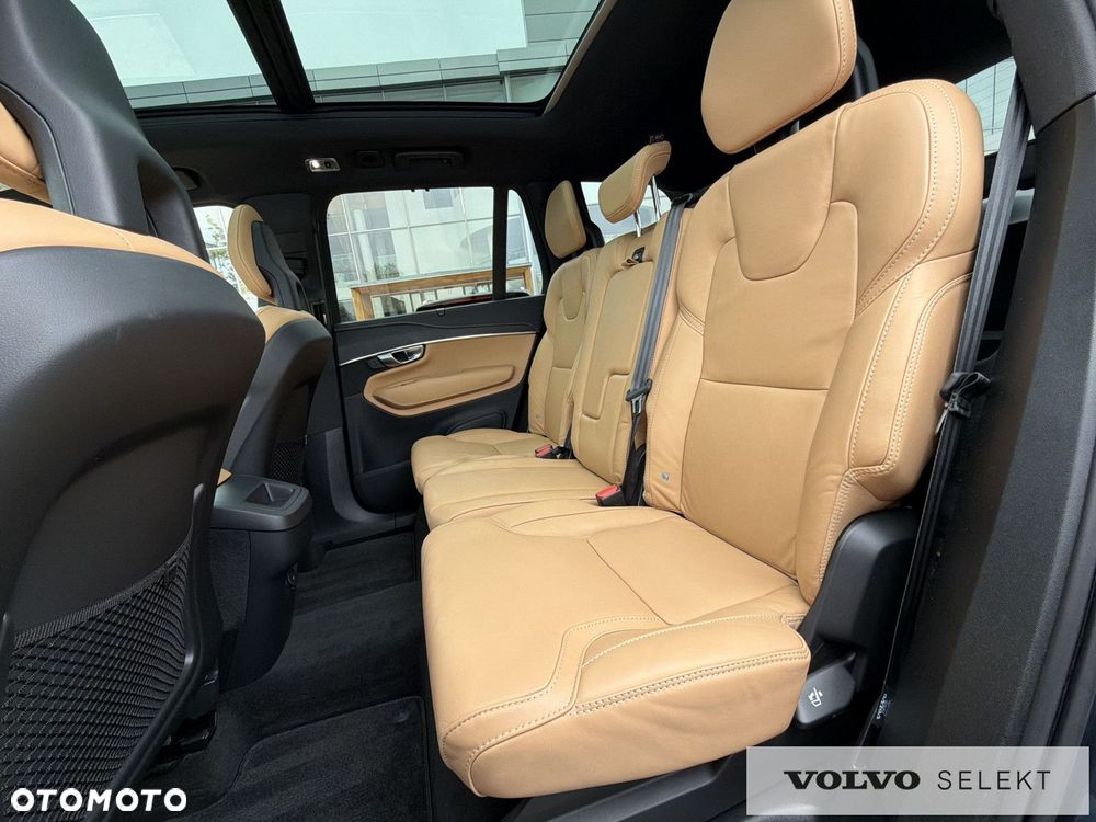Volvo XC 90 - 12