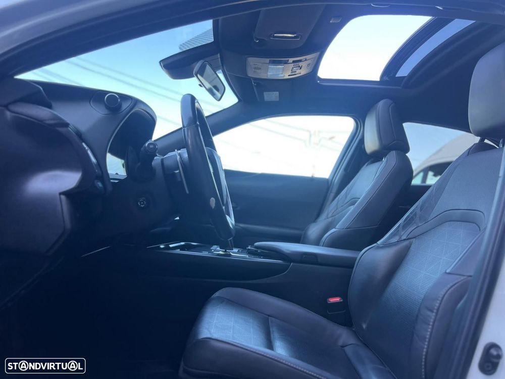 Lexus UX 300e Luxury - 7