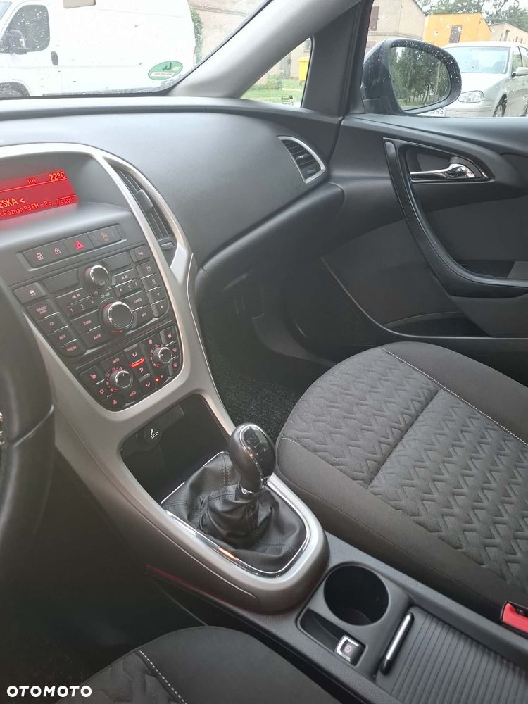 Opel Astra 1.4 T Active - 11