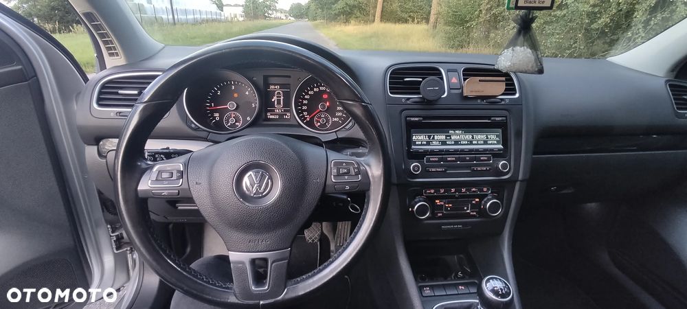 Volkswagen Golf 2.0 TDI Comfortline - 18