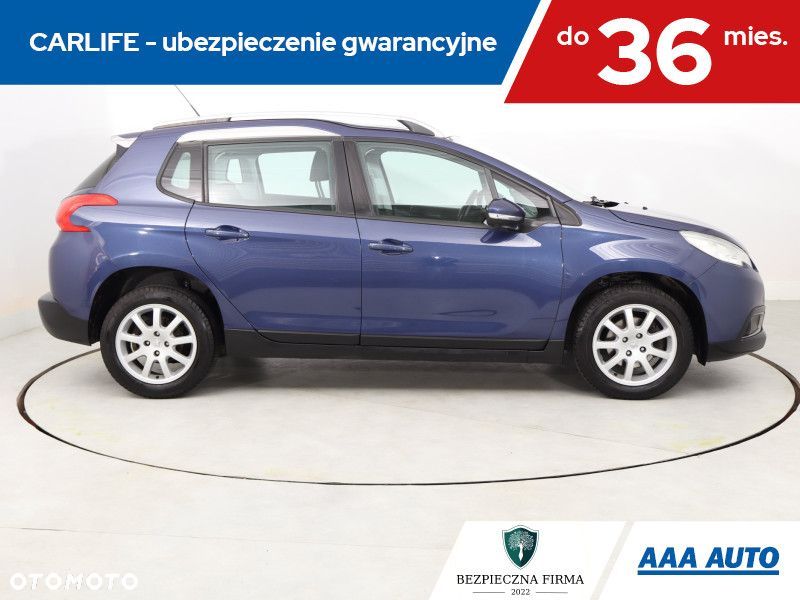 Peugeot 2008 - 8
