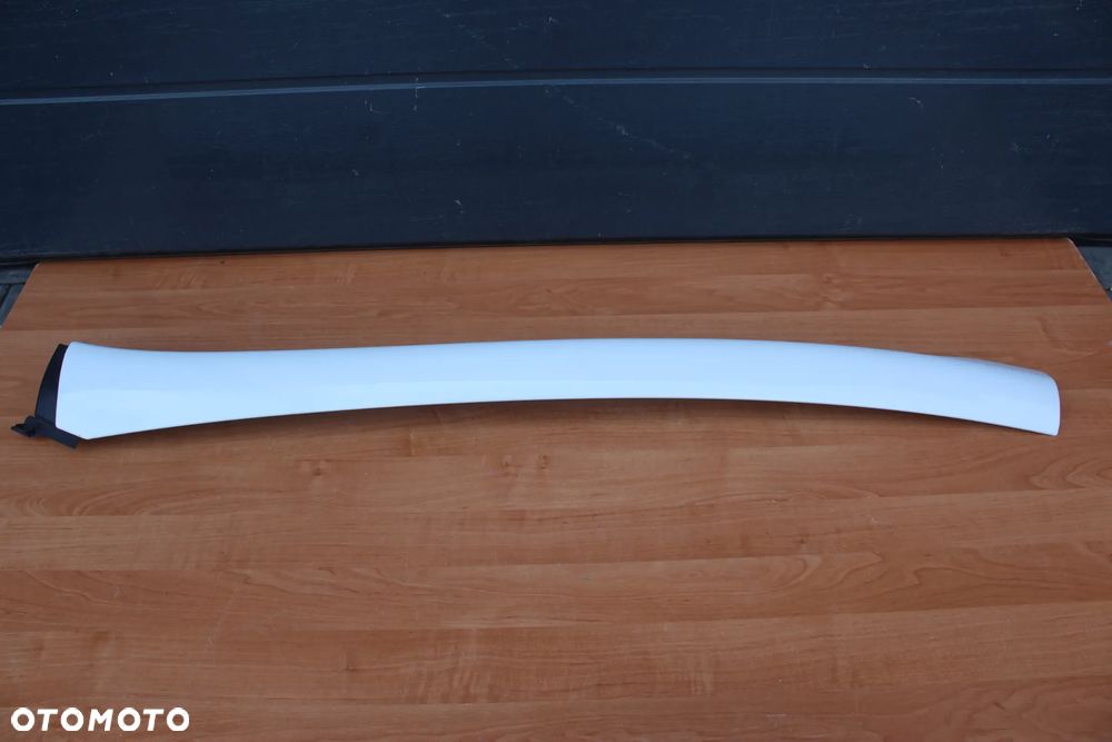 OBUDOWA OSŁONA LISTWA ZEWNĘTRZNA SŁUPKA LEWA OPEL ZAFIRA C 40R 20971811