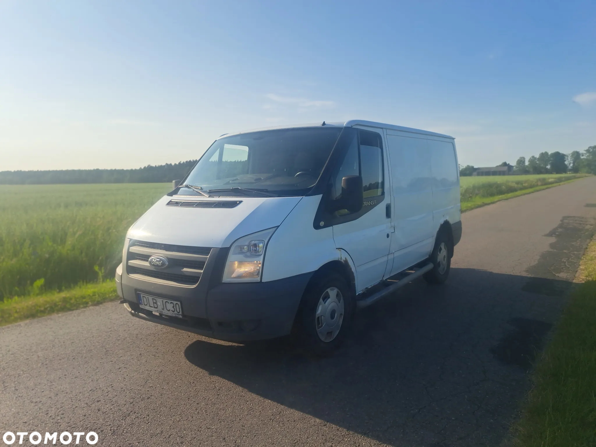 Ford Transit - 12