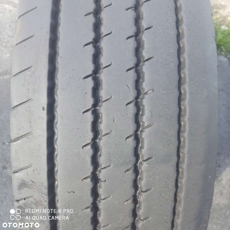 Komplet opon - 2 x 285/70 R19.5 Kama - 6