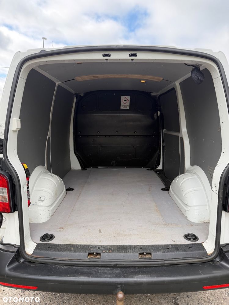 Volkswagen Transporter - 16