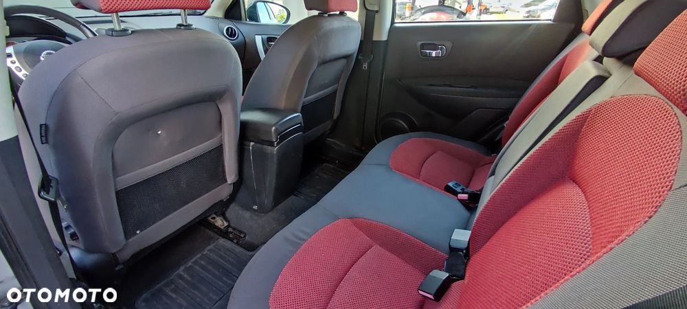 Nissan Qashqai 1.6 Visia - 27