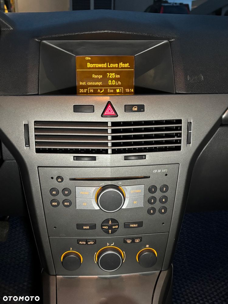 Opel Astra 1.6 - 8