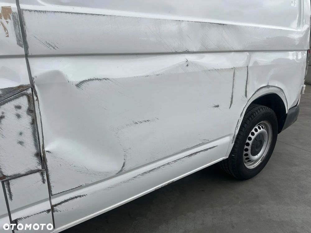 Volkswagen Transporter - 25