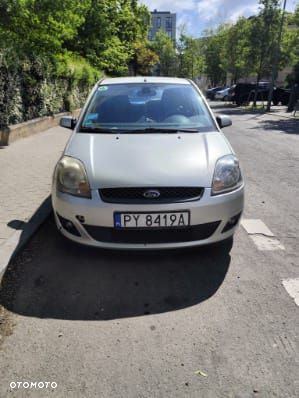 Ford Fiesta 1.4 Ambiente - 1