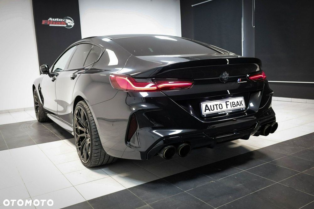 BMW Seria 8 - 14