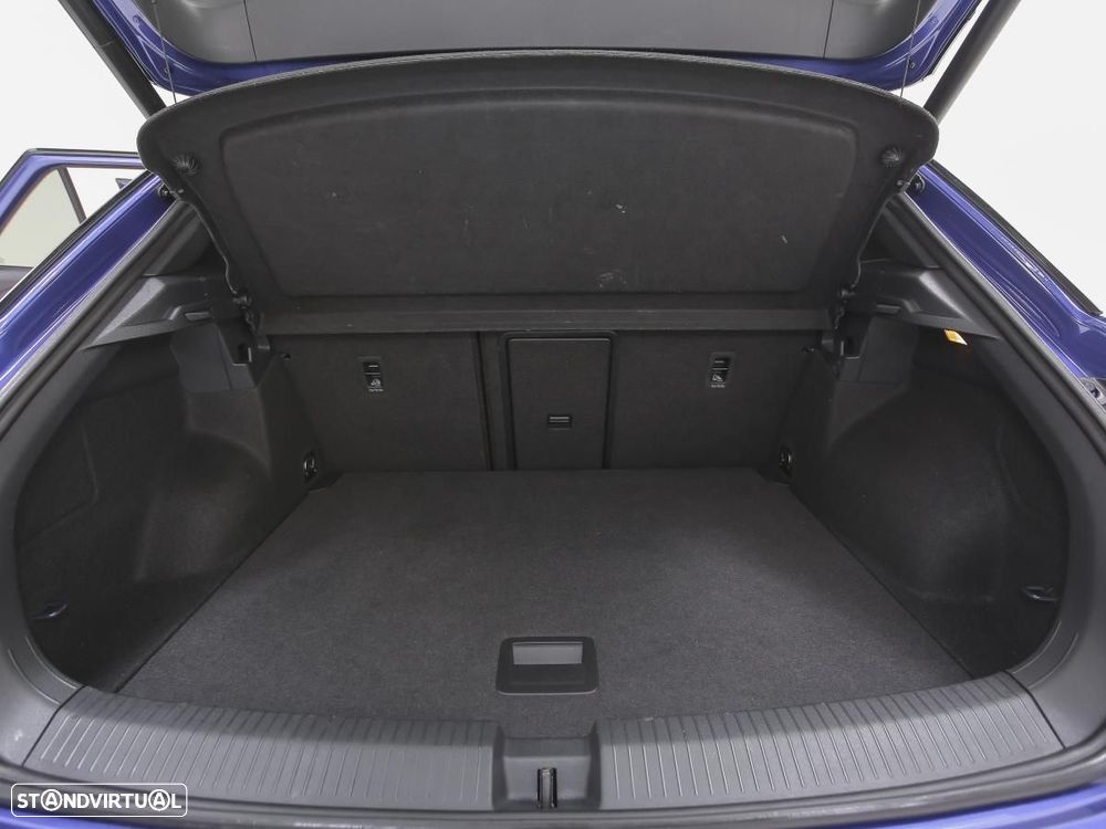 VW T-Roc 1.5 TSI R-Line DSG - 13