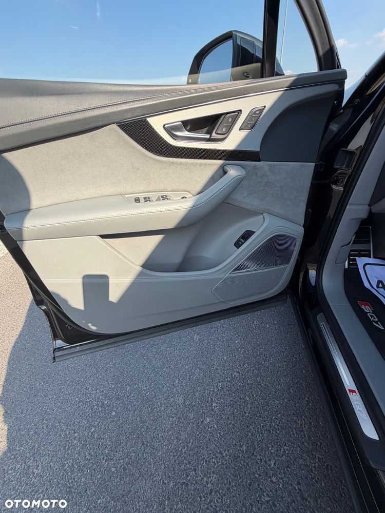 Audi SQ7 - 20