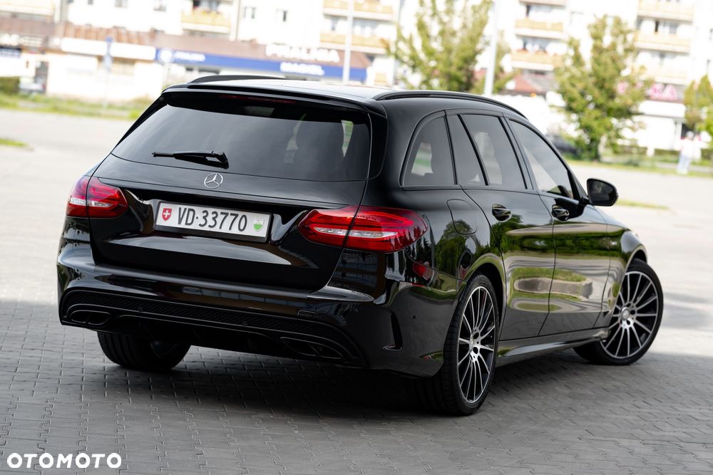 Mercedes-Benz Klasa C 450 AMG 4Matic 7G-TRONIC - 15