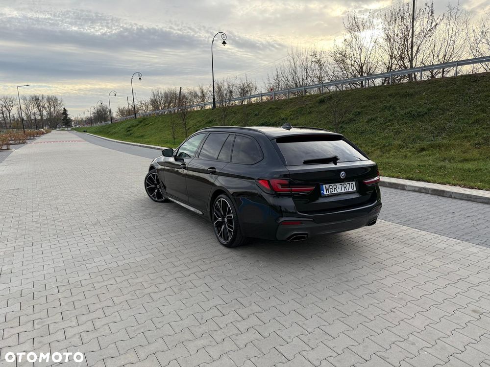 BMW Seria 5 530d xDrive M Sport sport - 12