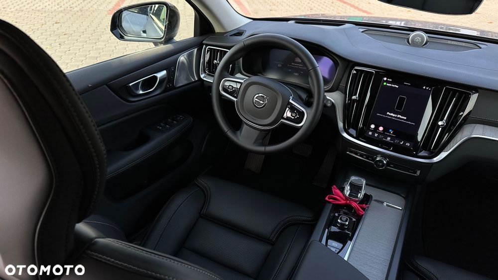 Volvo V60 B4 B Ultra Dark - 12